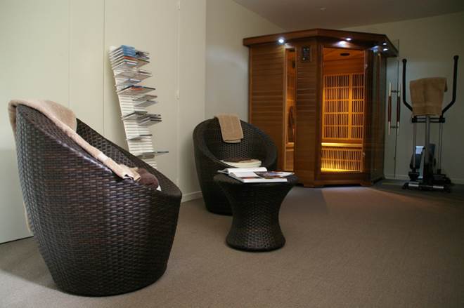 Le clos des pierres rouges, le sauna